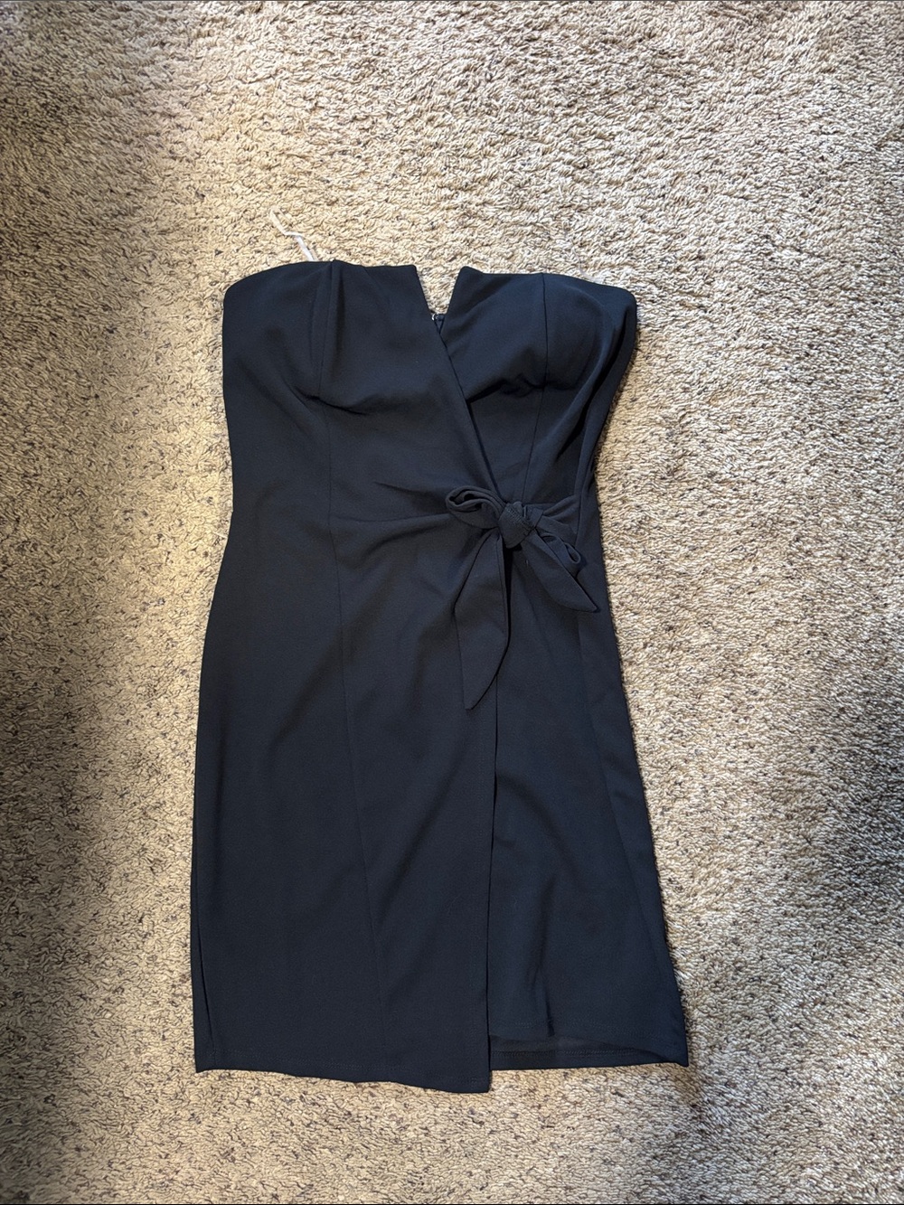 Classic Strapless Black Sheath Dress with Side Knot